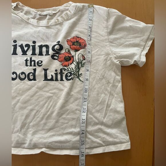 Living the good life cropped tee shirt - Picture 6 of 6